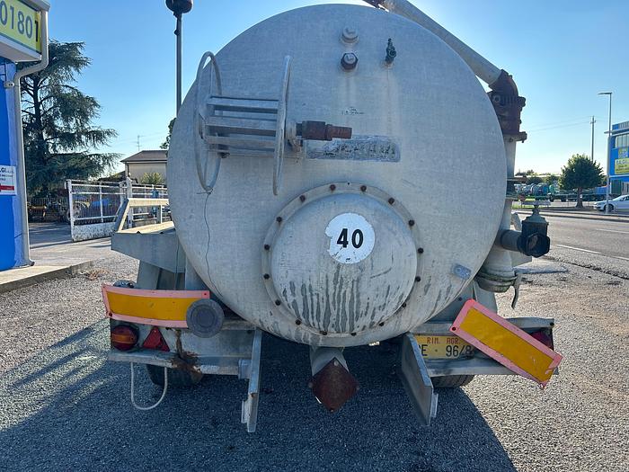 Usato Botte liquame zincata Canepari CB140