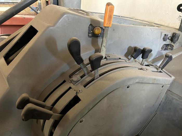 Usato Massey Ferguson 4270 DT CV 110- cil.6-freni Aria