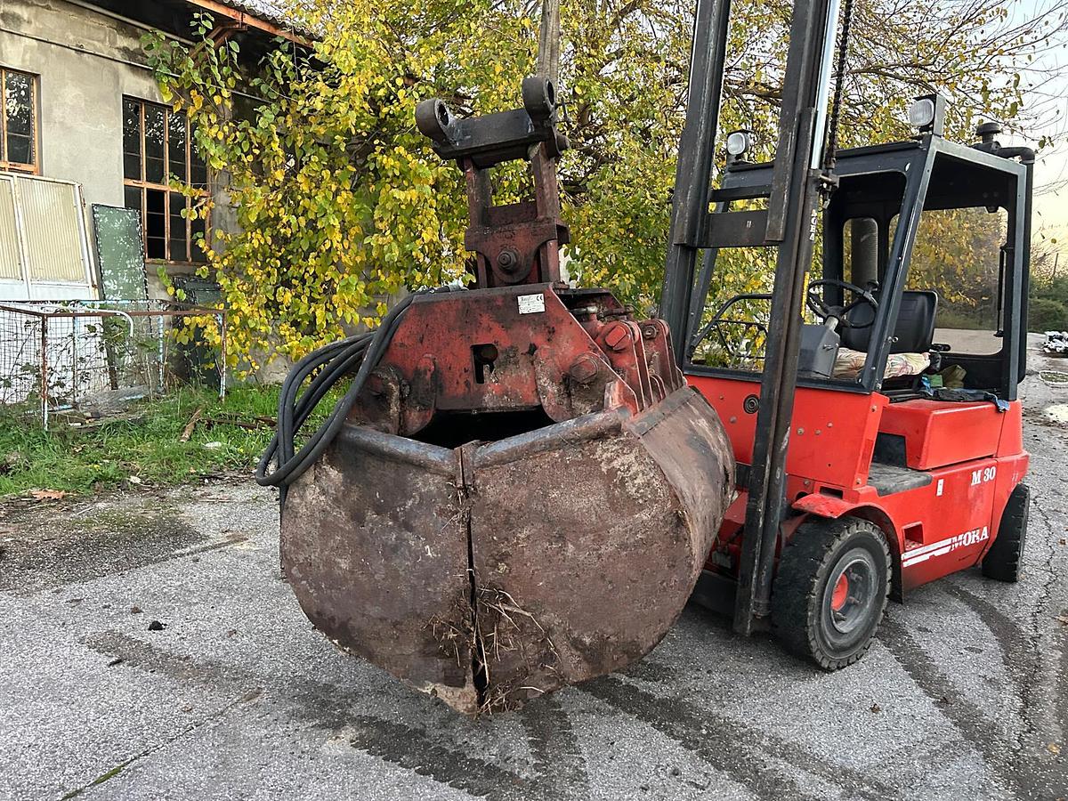 Usato Benna Rozzi per escavatore con CE