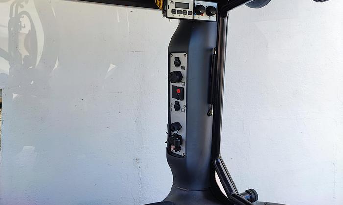 Usato JCB Fastrac 8250 V Tronic- anno 2010