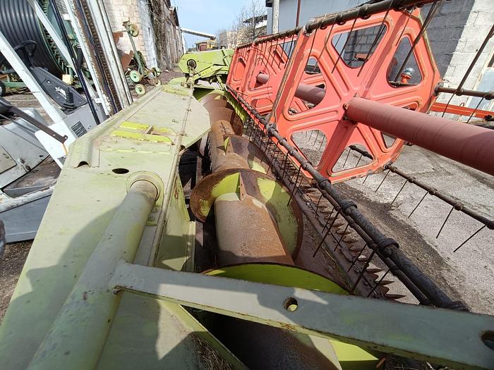 Usato Barra da frumento maca Claas da 4 metri