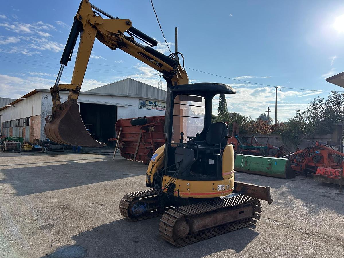 Usato miniescavatore Caterpillar 303 CR