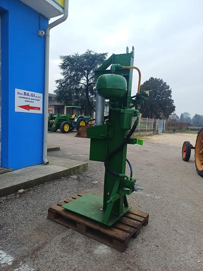 Usato Spacca legna per trattore agricolo