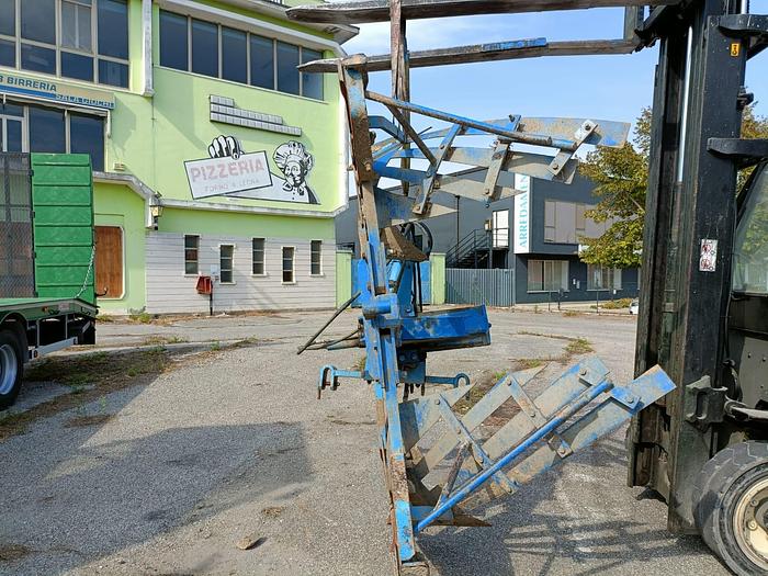 Usato Aratro monovomere De Franceschi con ali a stecche