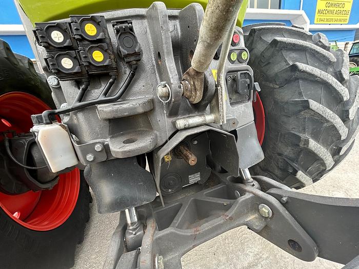 Usato Claas Axion 870-CV 300-sollevatore e PTO anteriore