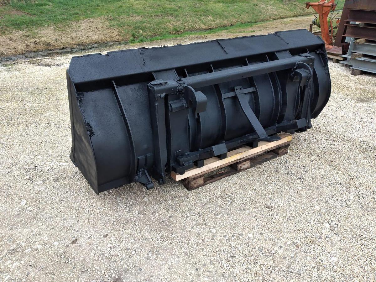 Usato Benna con attacchi per Merlo da 2,50m