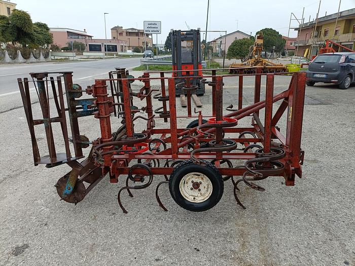 Usato Vibrocoltivatore Marolin da 3,20m-rullo e ruote