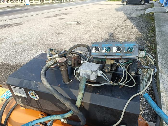 Usato Trincia Berti TFBY180 con trincino- mazze nuove