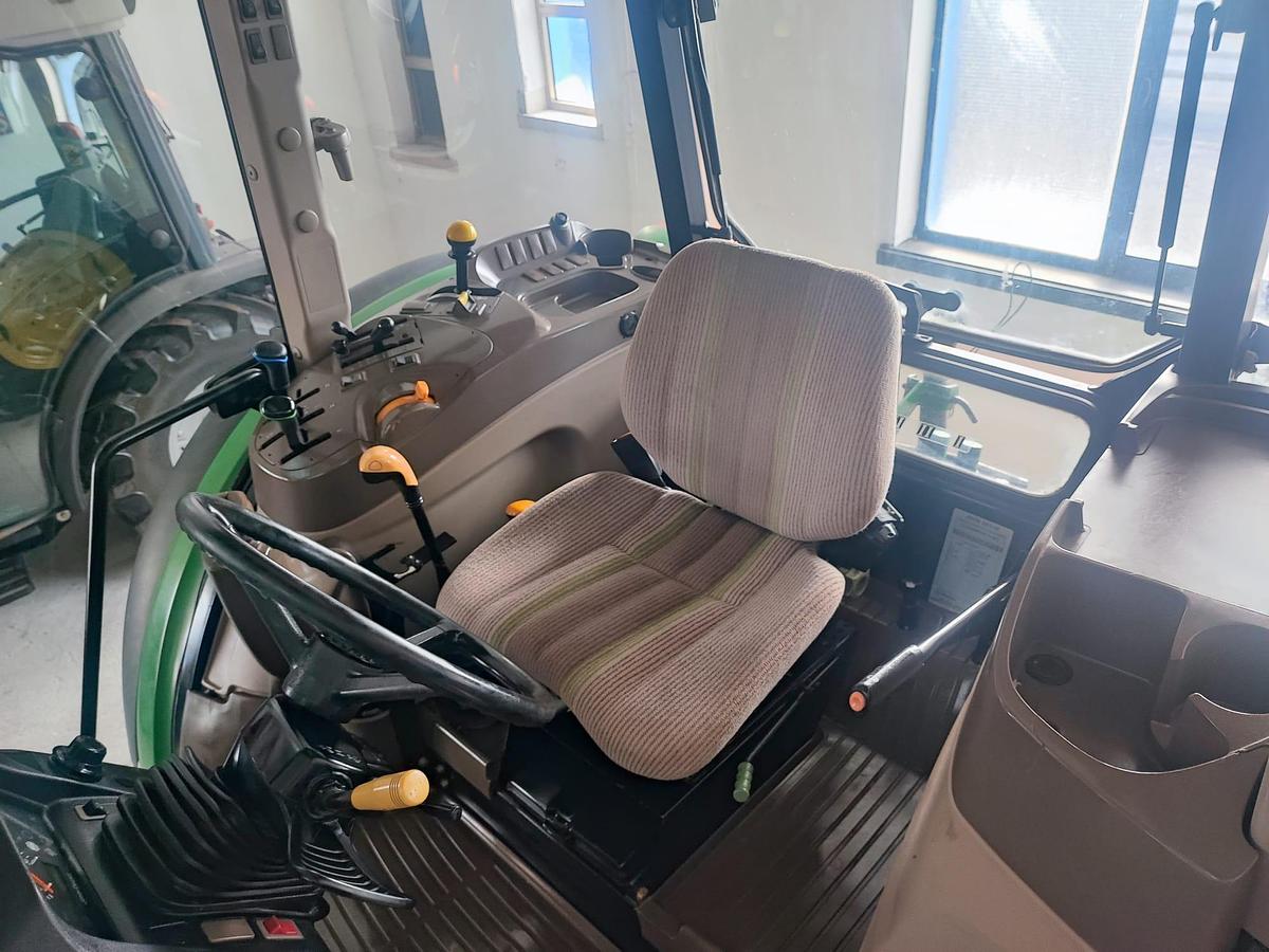 Usato John Deere 5090 M con caricatore JD583