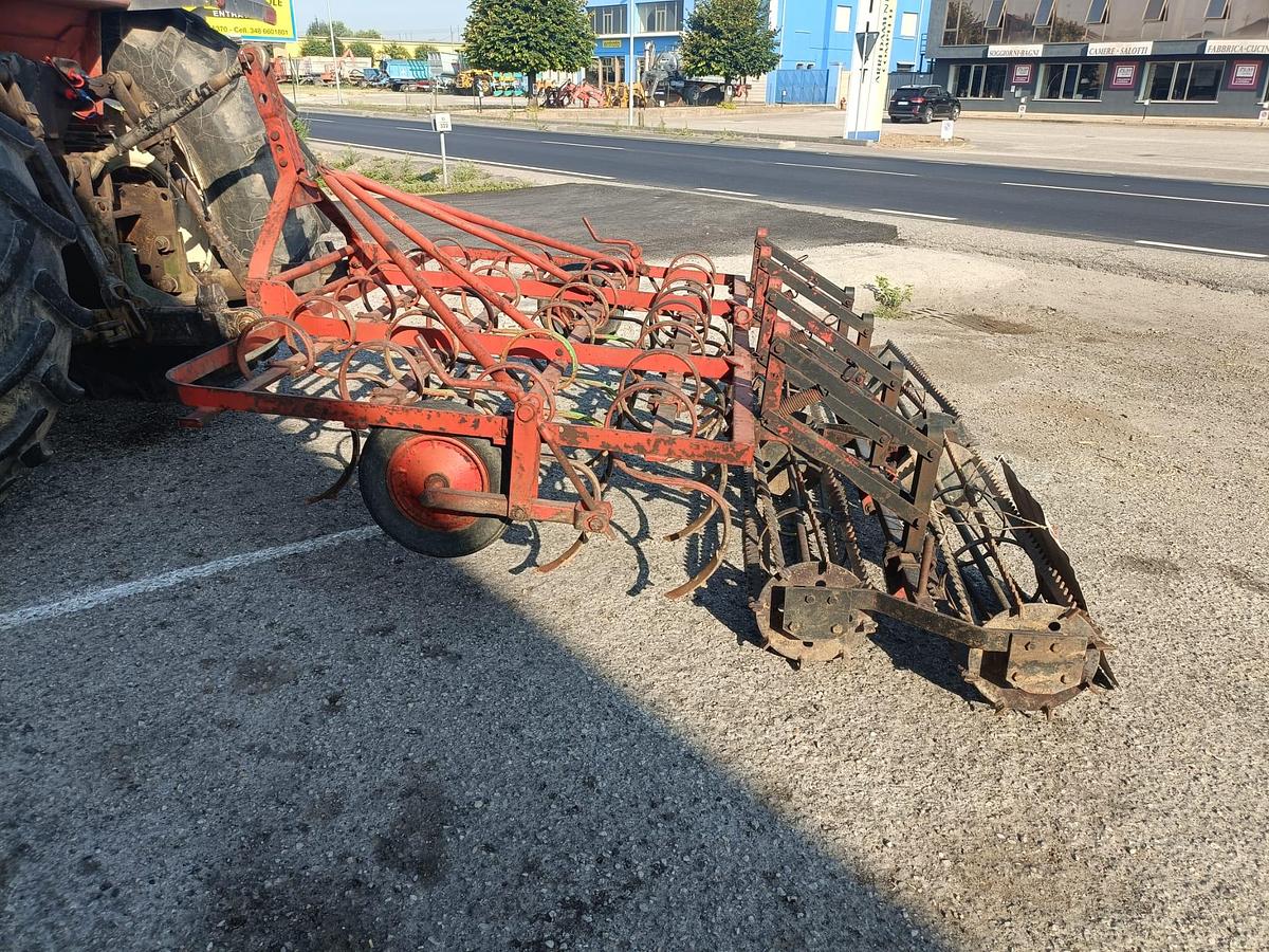 Usato vibrocoltivatore doppio rullo 2,50 mt