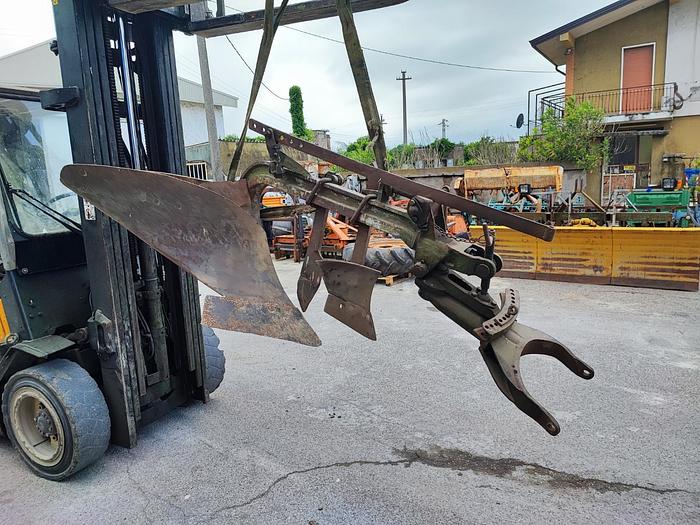 Usato Aratro d'epoca Bordin