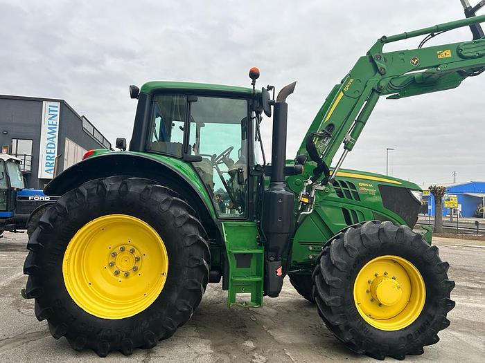 Usato John Deere 6155 M con caricatore JD
