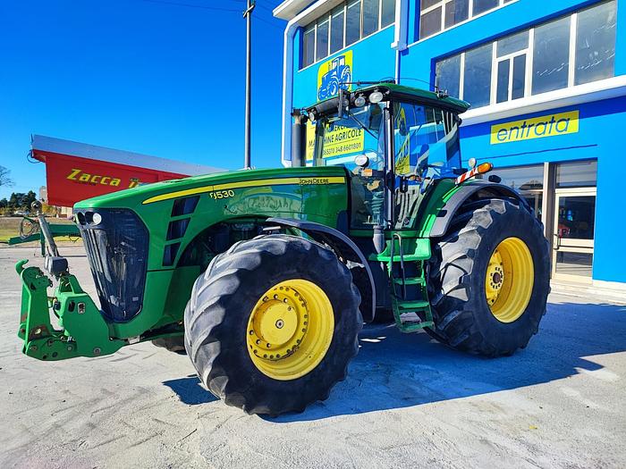 Usato John Deere 8330 -cambio e motore nuovi