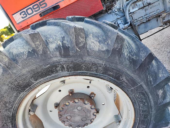 Usato Massey Ferguson 3095-fr. aria 200q-40 kmh