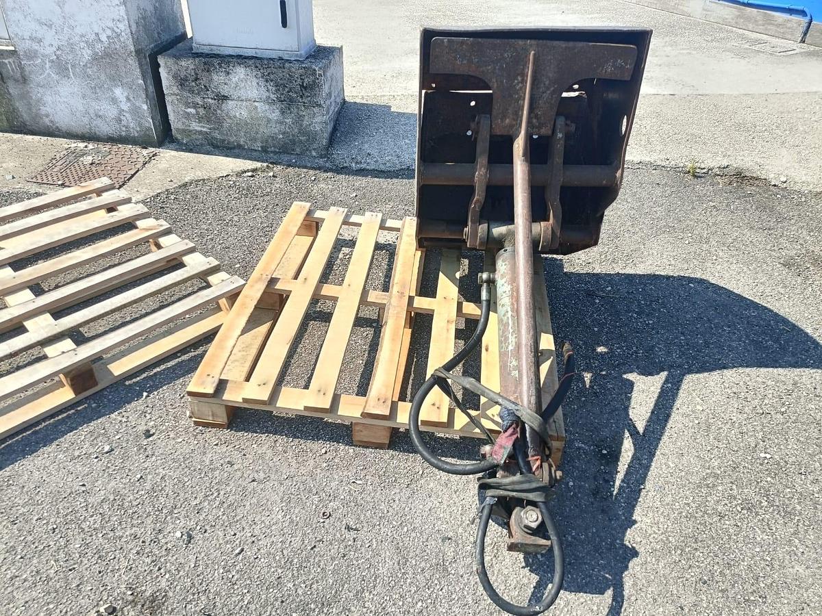 Usato Benne per caricaletame o escavatore