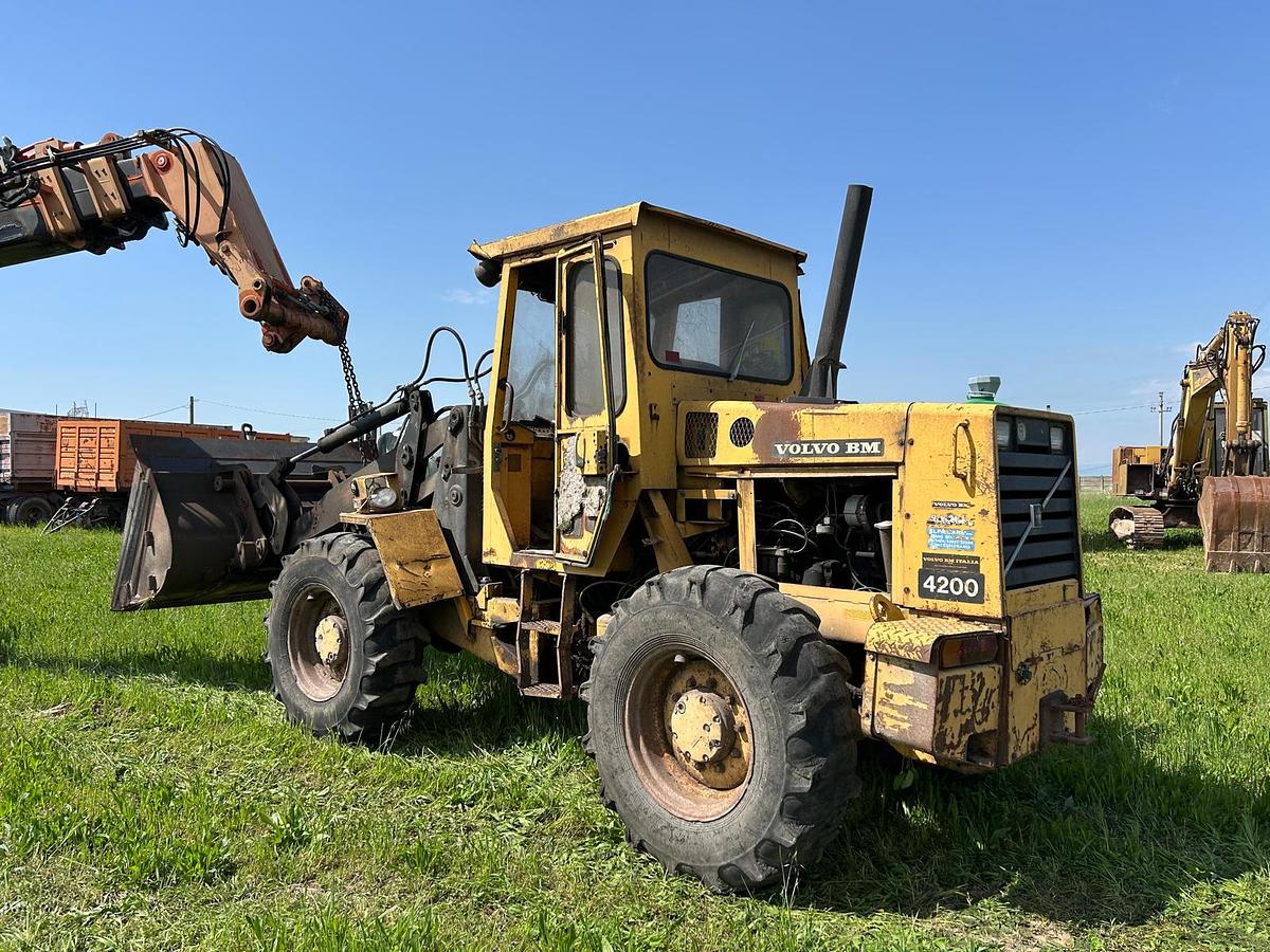Usato Pala Gommata Snodata Volvo BM 4200