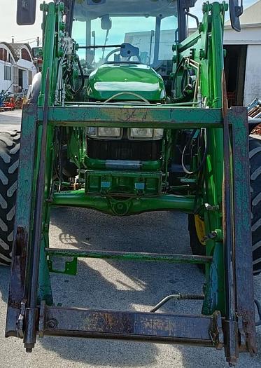 Usato Caricatore originale John Deere 631 con forche