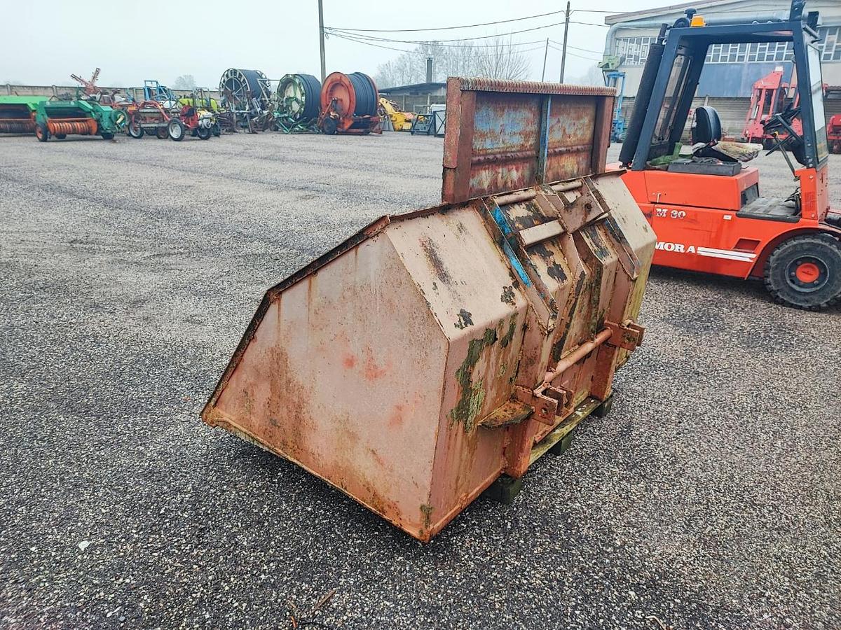 Usato Paletta posteriore 2x1.2 per trattore