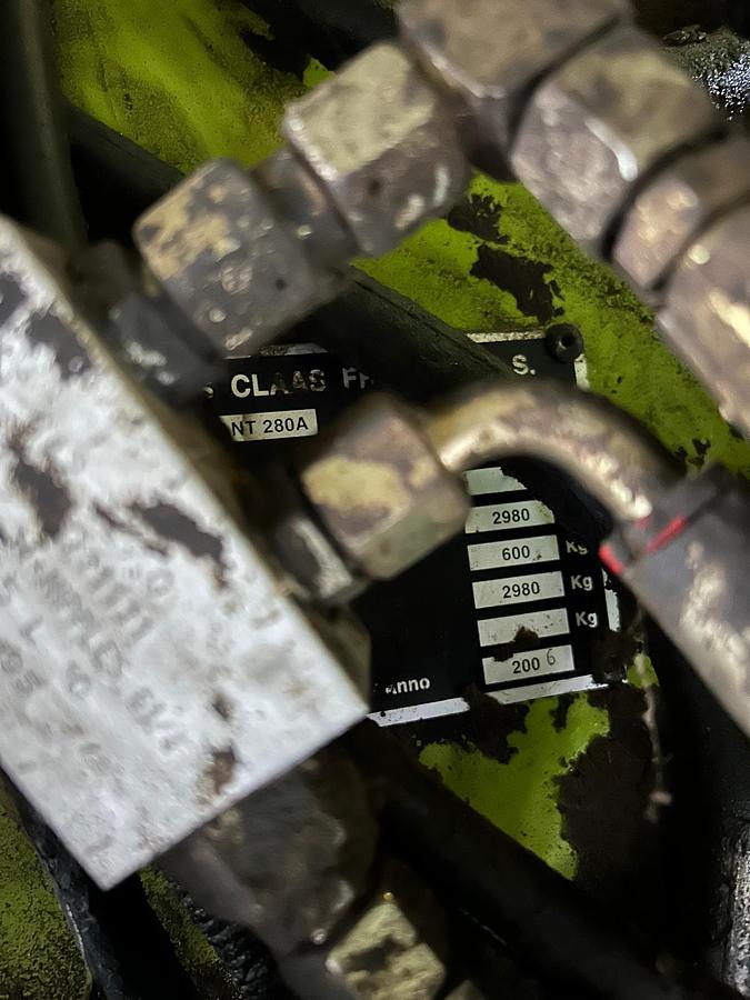 Usato Rotopressa Claas Variant 280 Roto Cut- anno 2006