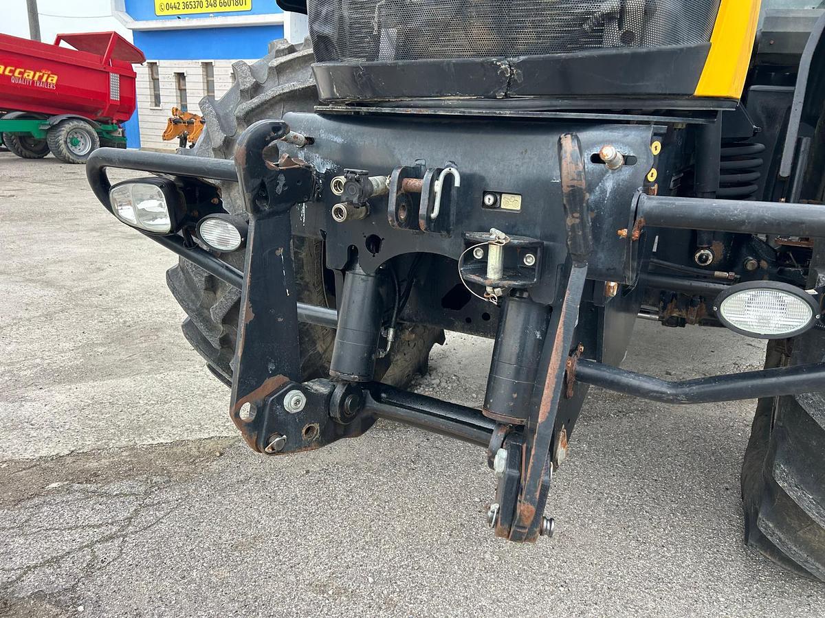 Usato Jcb 8310 CAMBIO RIFATTO