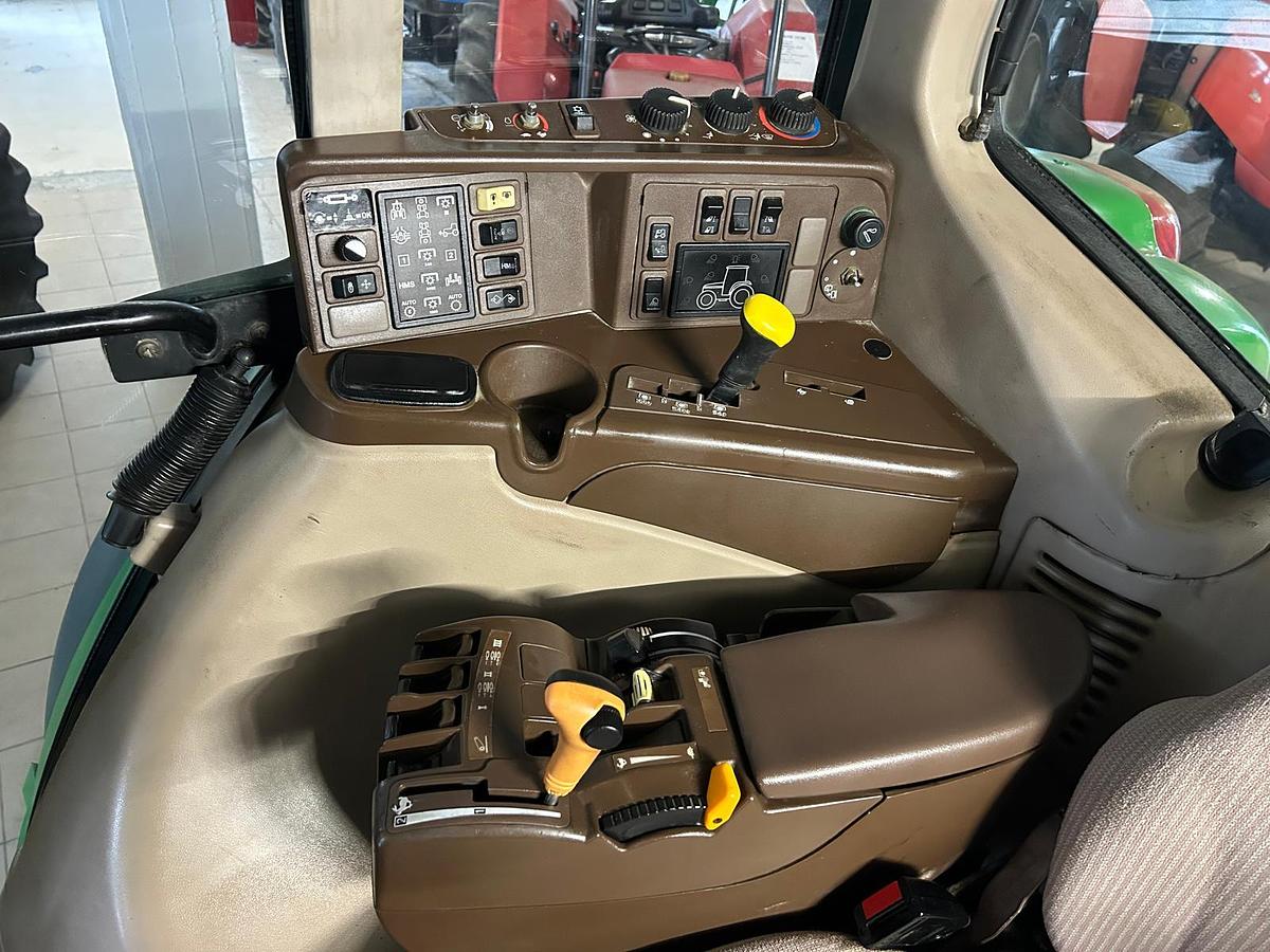 Usato John Deere 6620- caricatore Sigma4 con forche