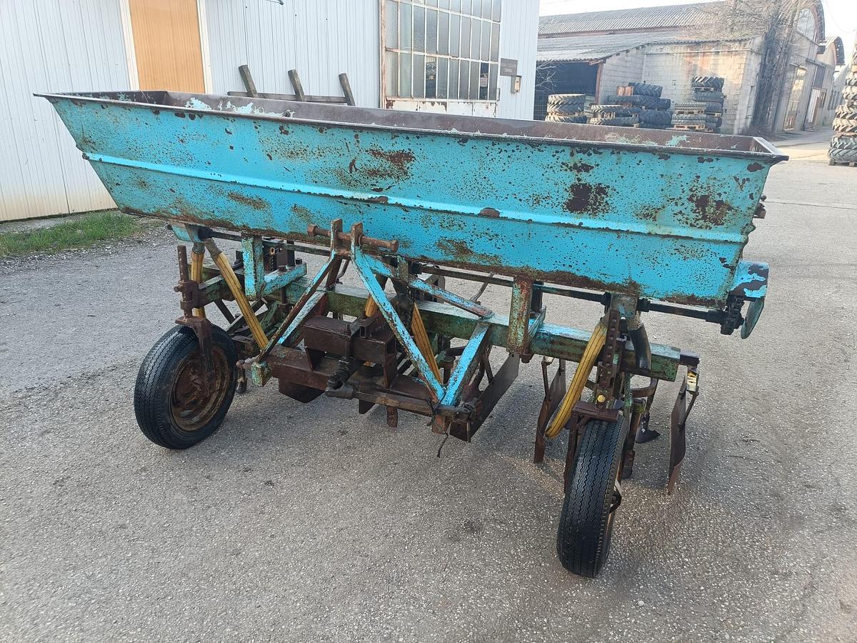 Usato sarchio da 2,20m con file regolabili