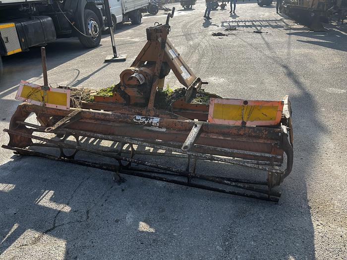Usato Erpice Rotante Maschio 2,50m a spuntoni