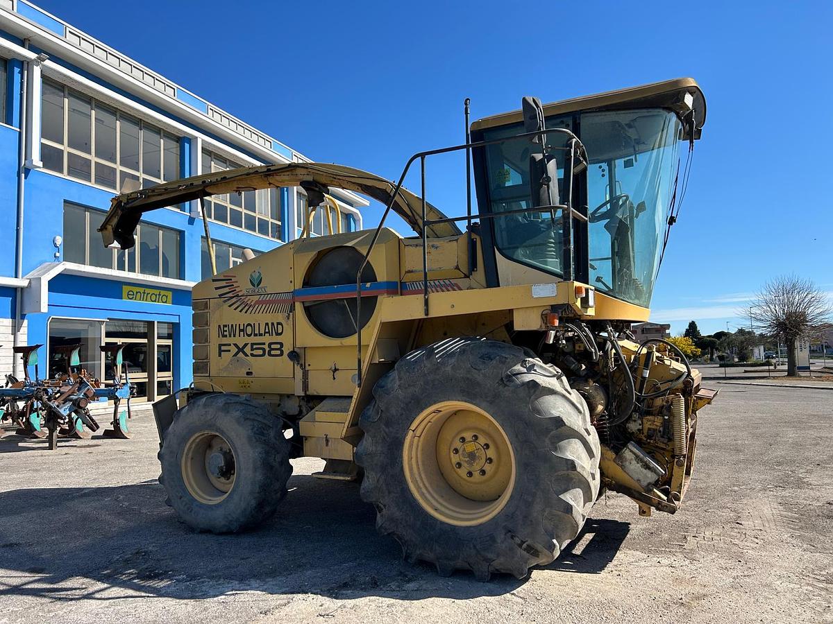 Usato Trincia semovente New Holland FX 58