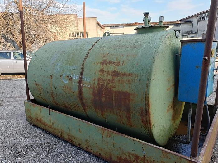 Usato Cisterna per gasolio modello E50 da 5000 litri