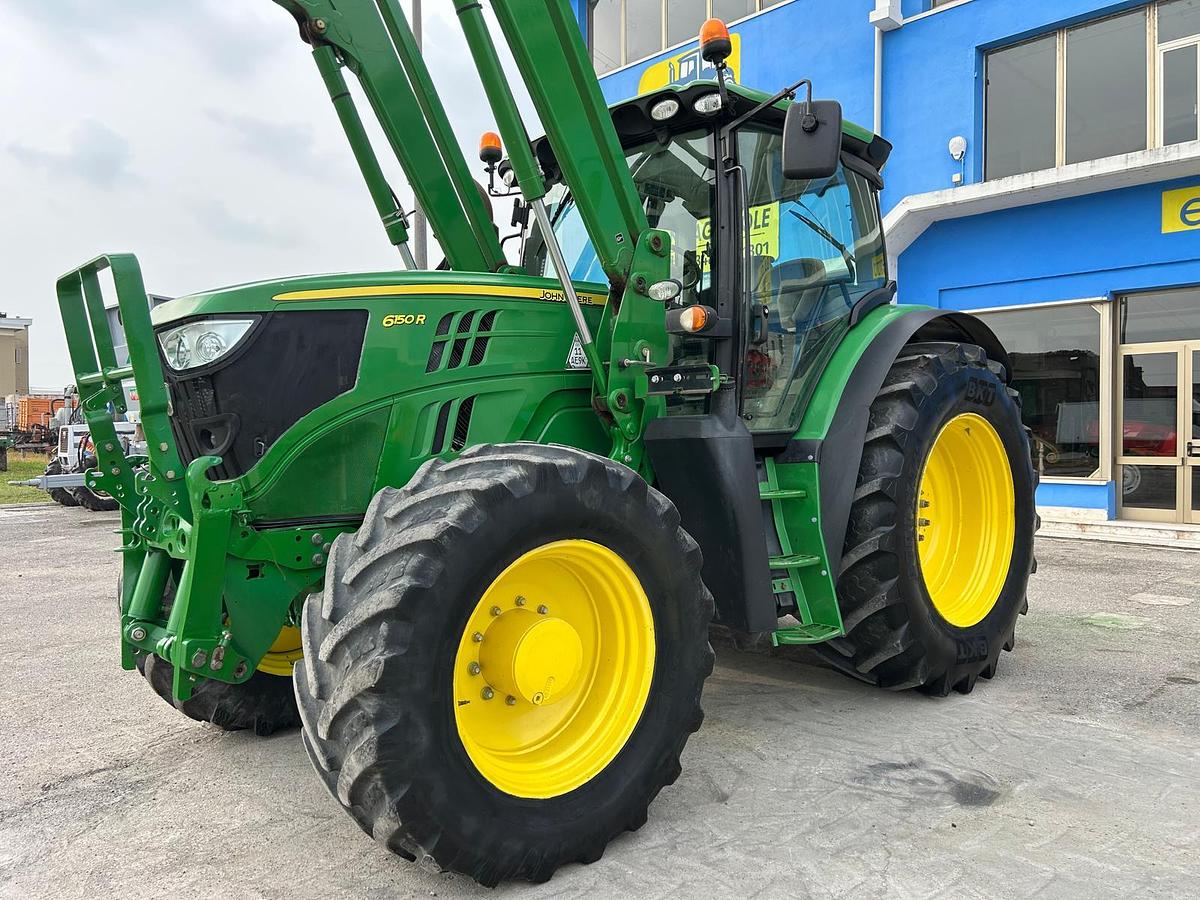 Usato John Deere 6150 R- freni aria e olio 200q- caricatore JD