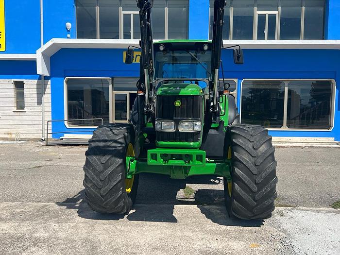 Usato John Deere 6820- CV 150- anno 2004- ore 6500