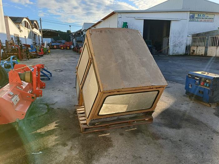 Usato Cabina per Fiat Allis cingolata