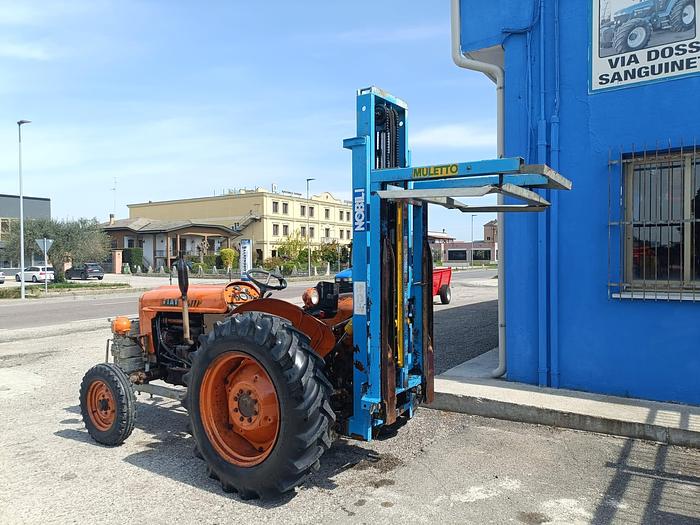 Usato Fiat 411 R con muletto e sollevatore