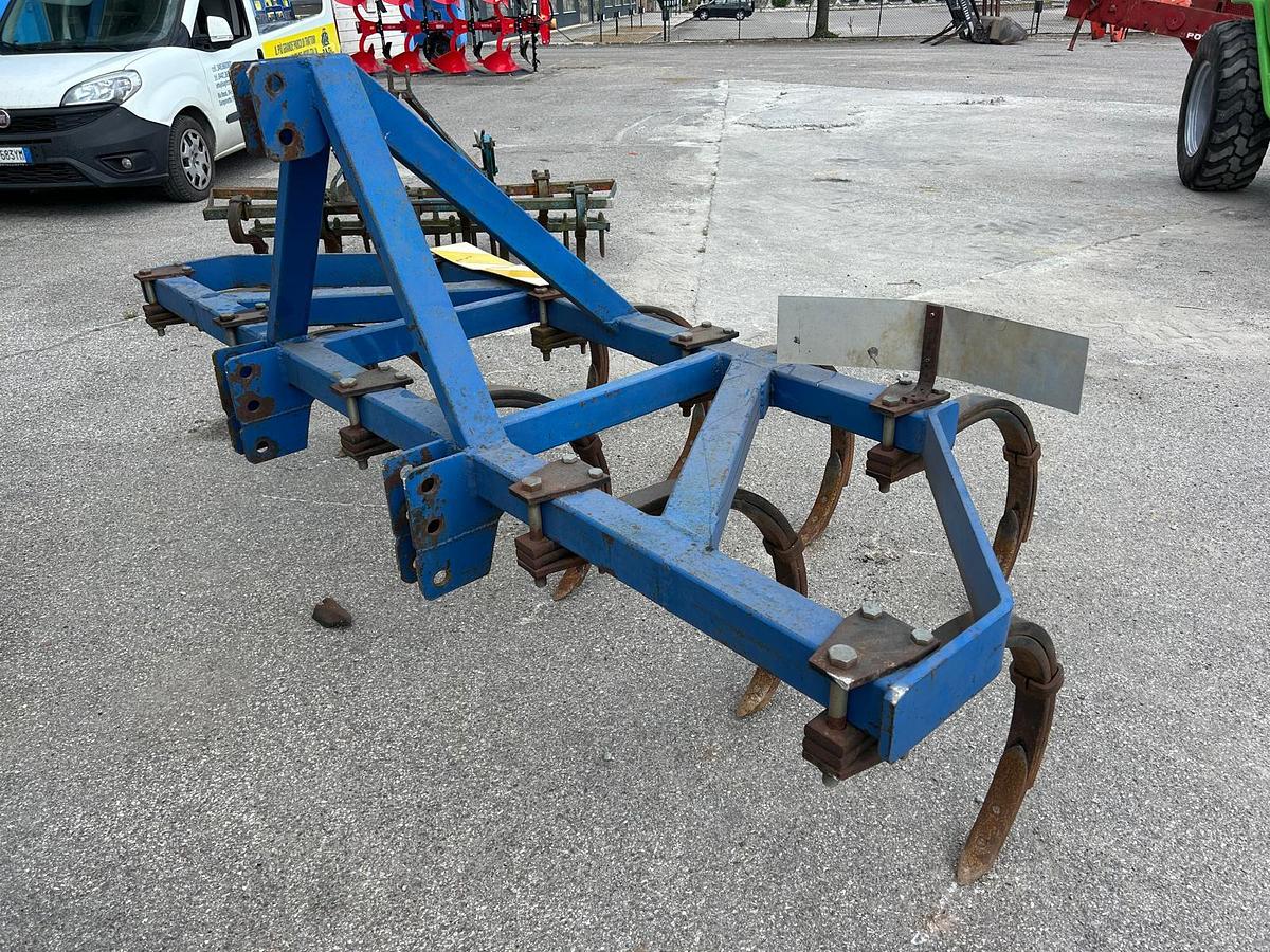 Usato Estirpatore preparatore 9 ancore da 2,55 m