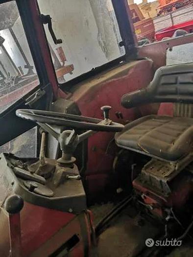 Usato International 644