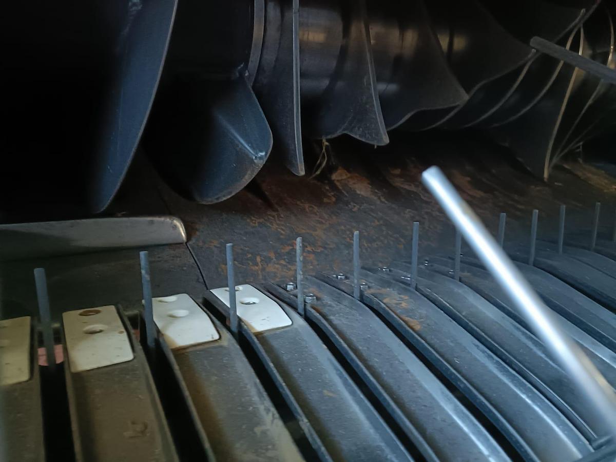 Usato rotopressa Kuhn VB2190 progressive density