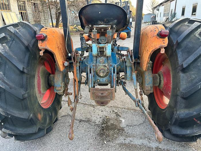 Usato Fiat 250 N con arco di protezione