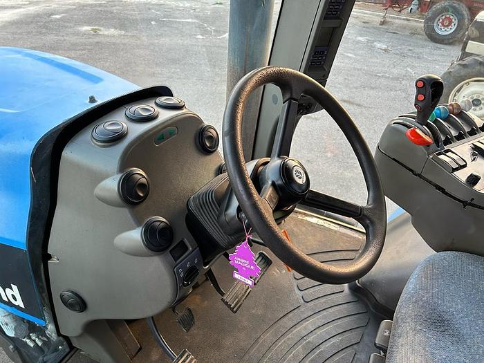 Usato New Holland TG 285 ponte anteriore sospeso- CV 315