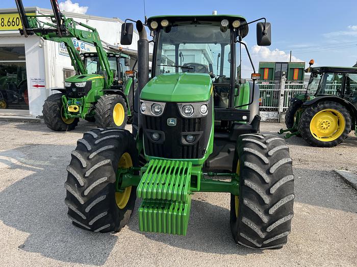 Usato John Deere 6090 MC- anno 2016- ore 2640