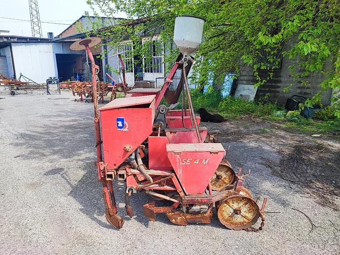 Usato Seminatrice Italo Svizzera 2,50-4 file da 75