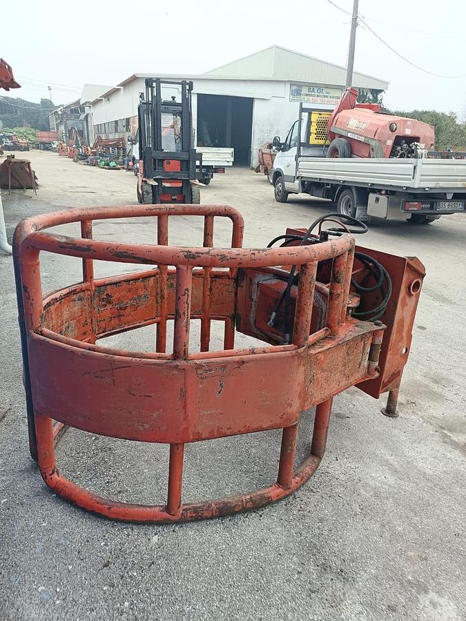 Usato pinza per balloni per telescopico