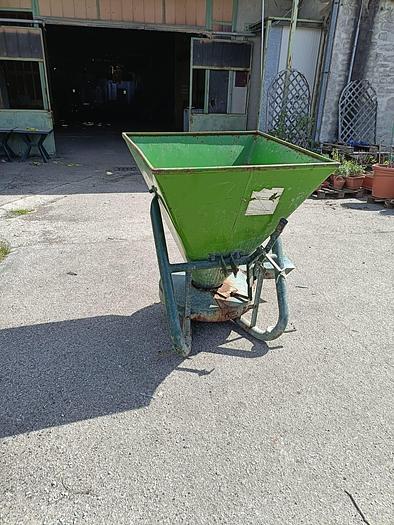 Usato Spandiconcime vari