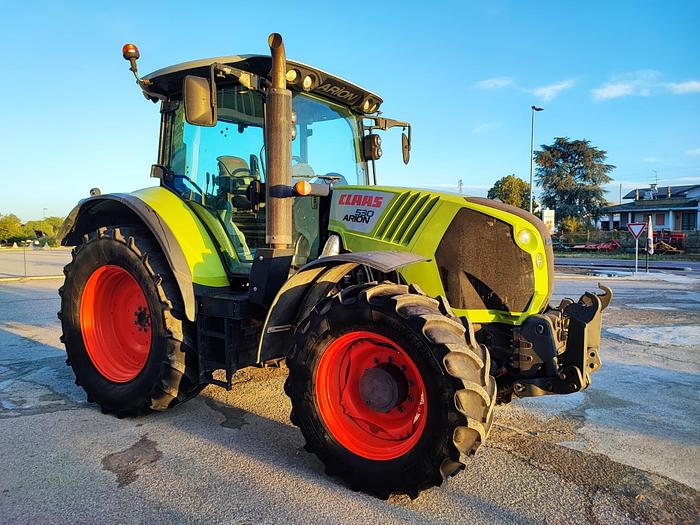 Usato Claas Arion 530 - soll. anteriore - PTO anteriore