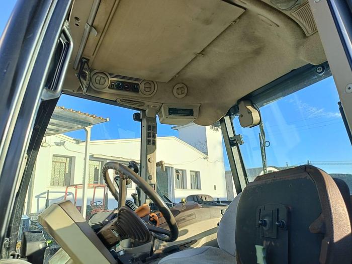 Usato John Deere 5820-fr. aria