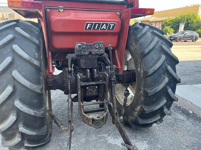 Usato Fiat 880 cabinato 2 ruote CV 88 cilindri 4