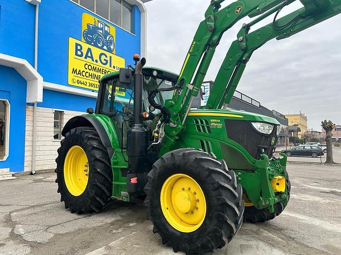 Usato John Deere 6155 M con caricatore JD