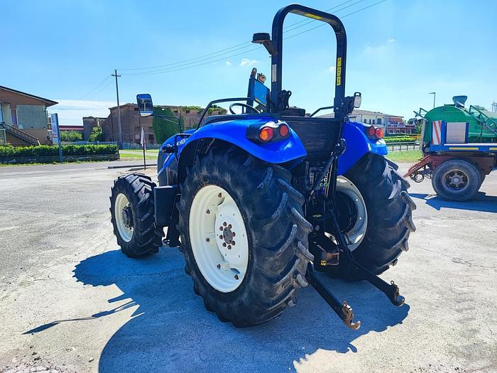 Usato New Holland TD 5.105- anno 2018- 4000 ore