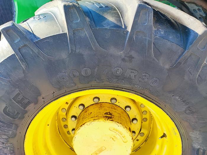 Usato John Deere 7720-CV 210-freni ad aria-ponte sospeso