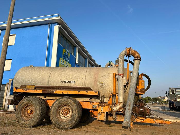 Usato Botte Vaia modello MB 141 due assi- anno 2004