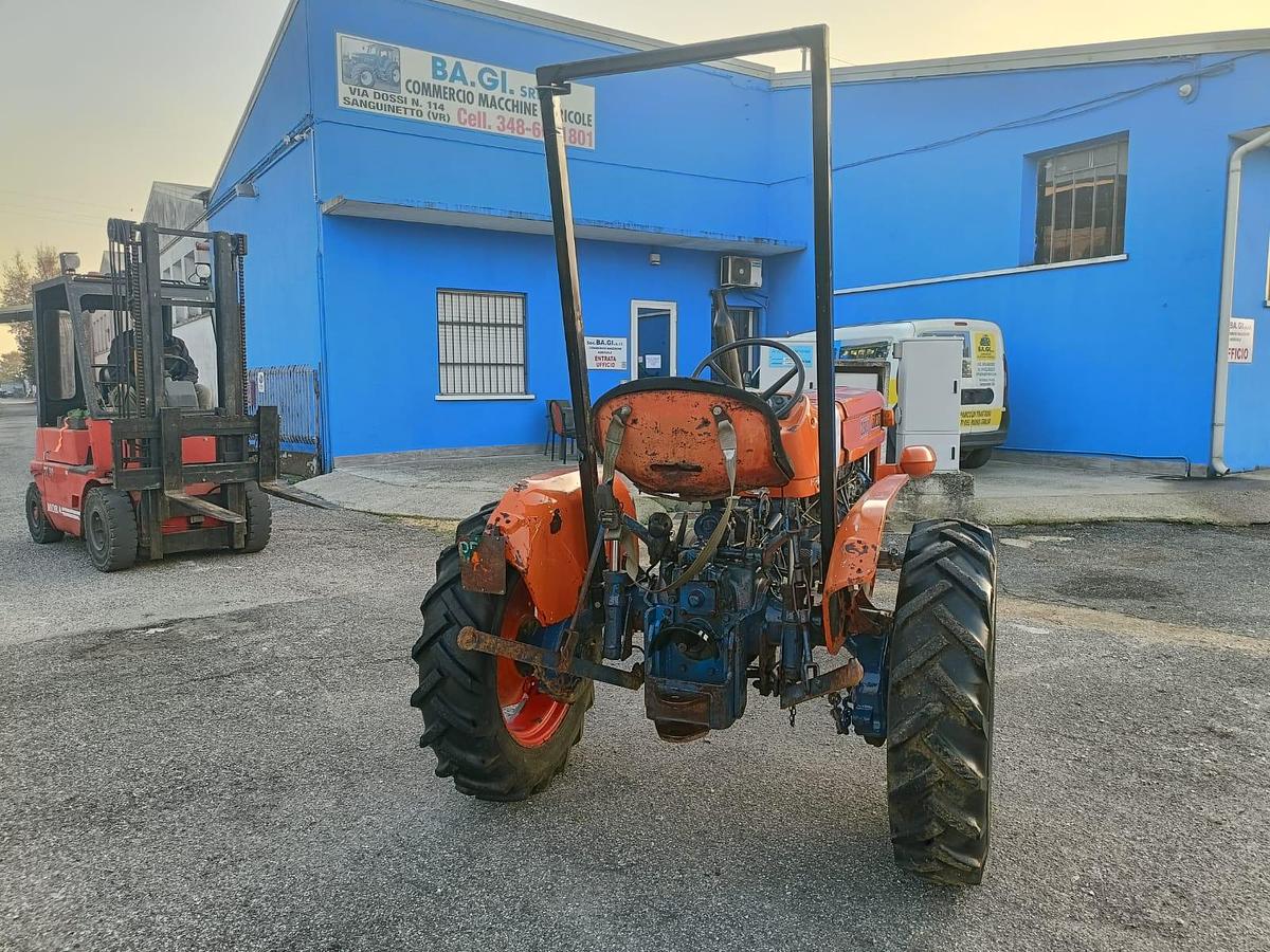 Usato Fiat 250 con arco di protezione